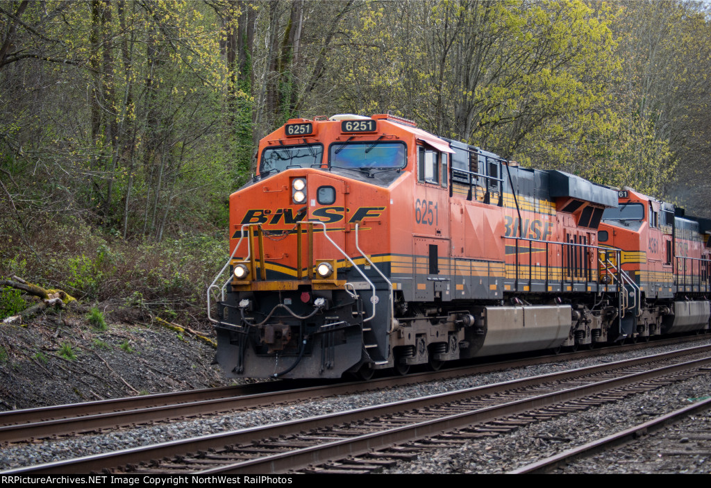 BNSF 6251